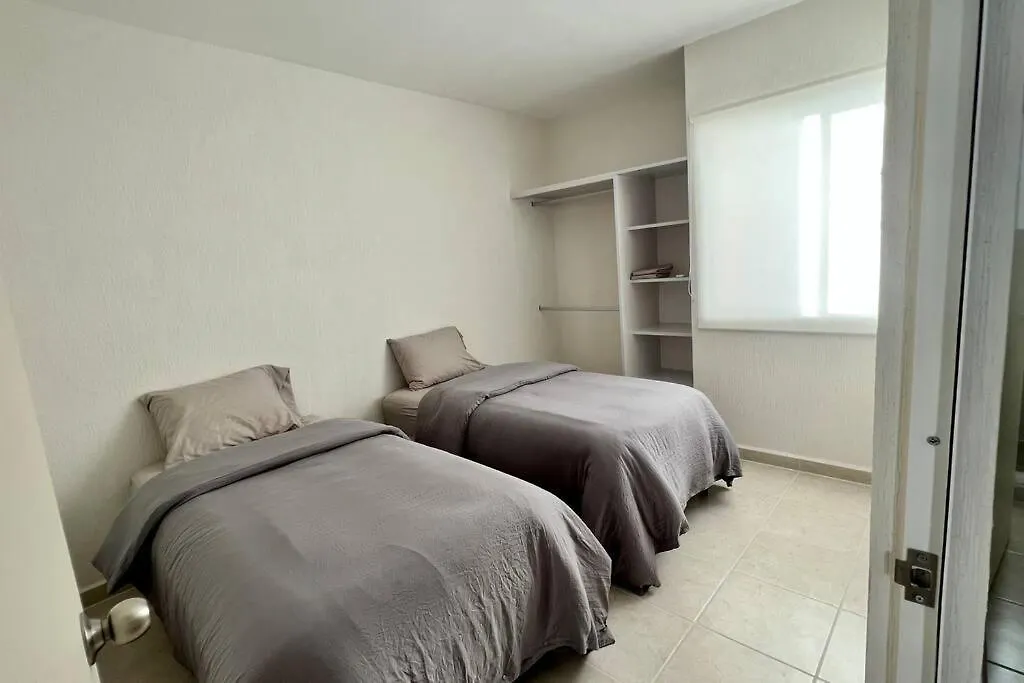 Comodo Apartamento En Planta Baja, Alberca A 20 Pasos, Modelo Ano 2023 Playa del Carmen 0*,  Meksika